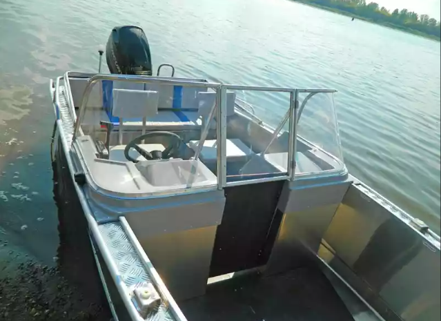 Алюминиевый катер Wyatboat-490 DCM в Оренбурге