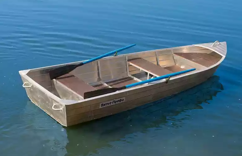 Алюминиевая лодка Вятка-Профи 32 в Оренбурге