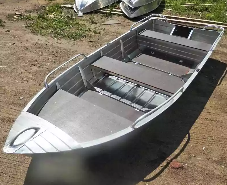 Алюминиевая лодка Вятка-Профи 37 в Оренбурге