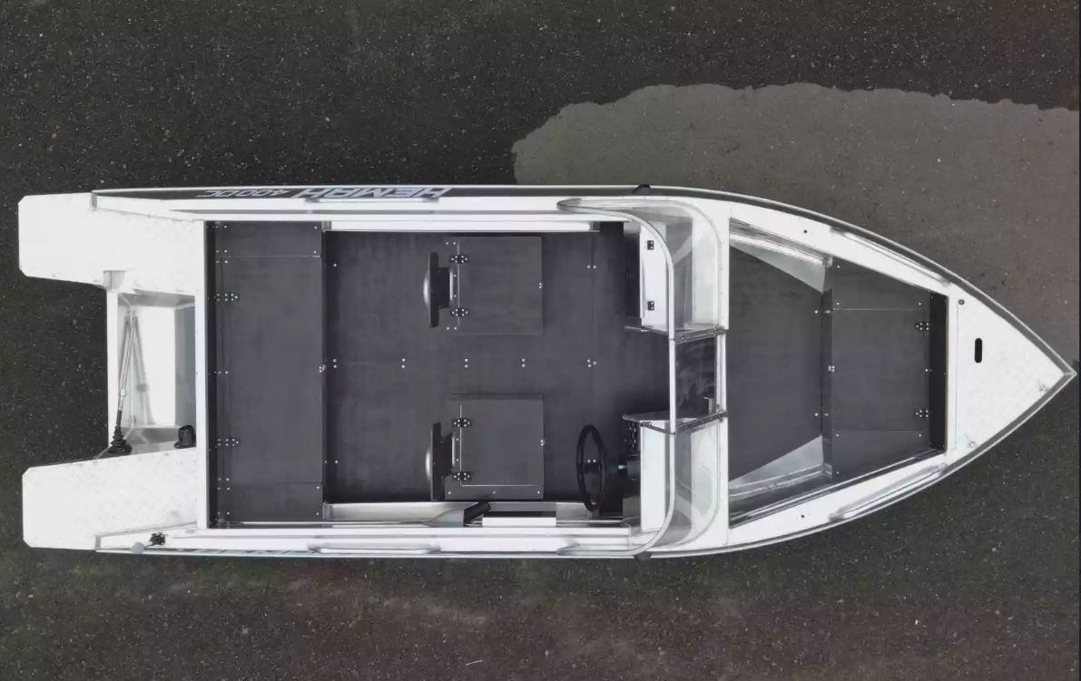 Алюминиевый катер Neman-400 DC в Оренбурге