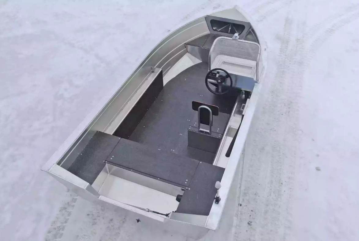 Алюминиевый катер Неман-400 С в Оренбурге