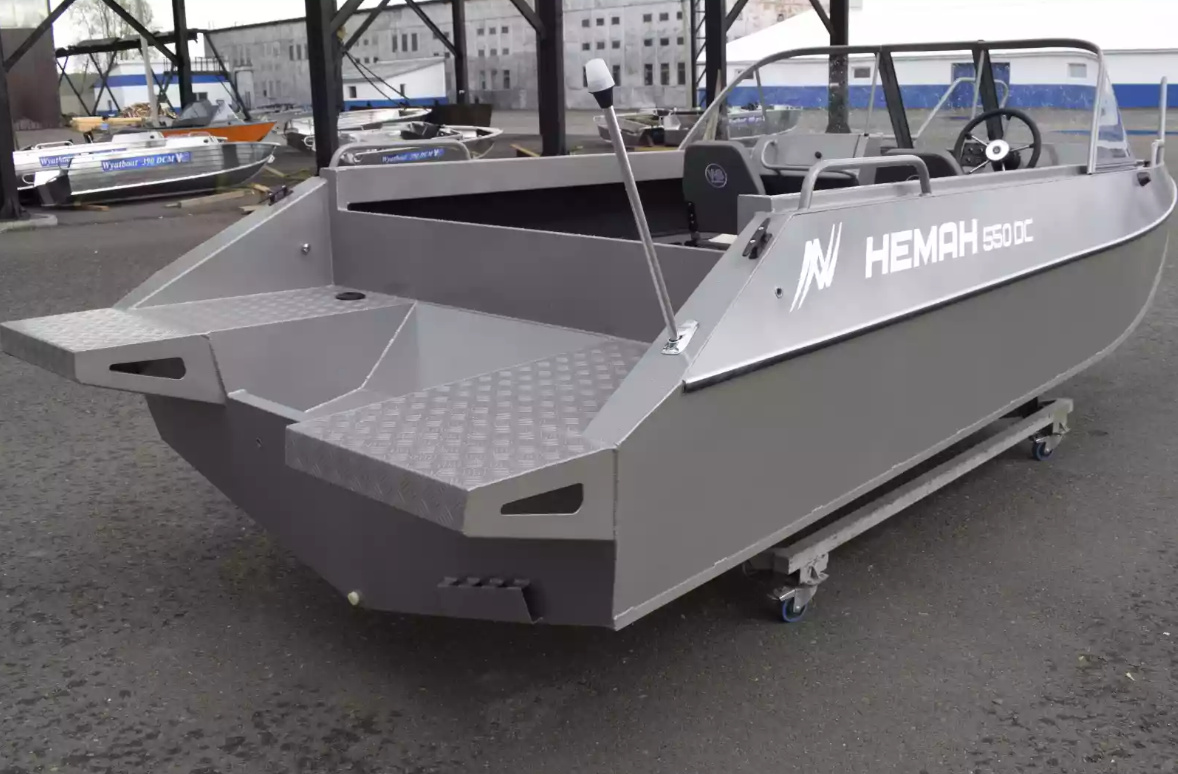 Алюминиевый катер Неман 550 DC в Оренбурге
