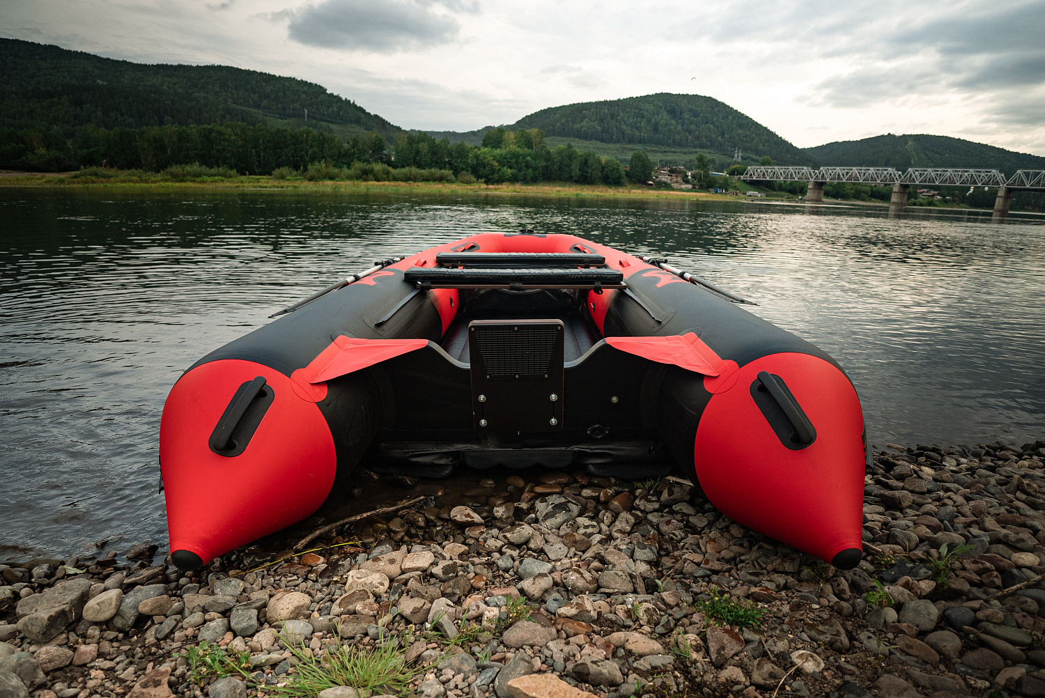 Лодка MISHIMO RIVER JET 390 под водомет в Оренбурге