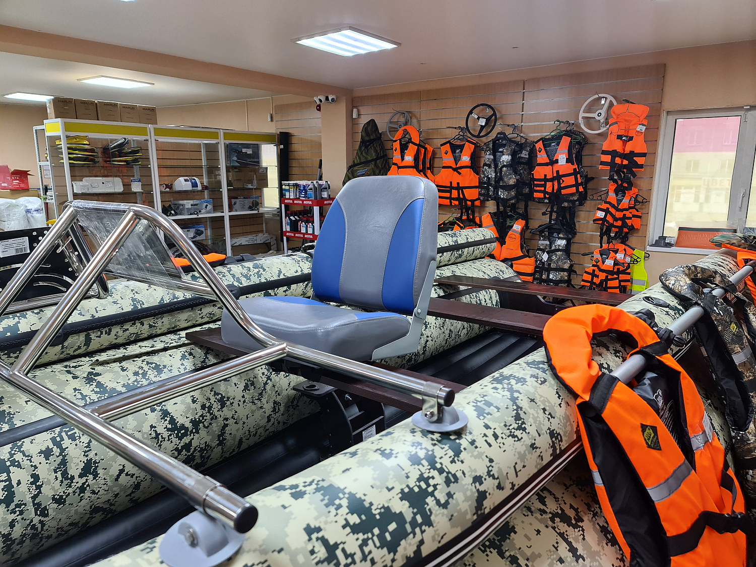 КРЕСЛО МЯГКОЕ РАСКЛАДНОЕ С ПОВОРОТНЫМ МЕХАНИЗМОМ ДЛЯ ЛОДОК в Оренбурге