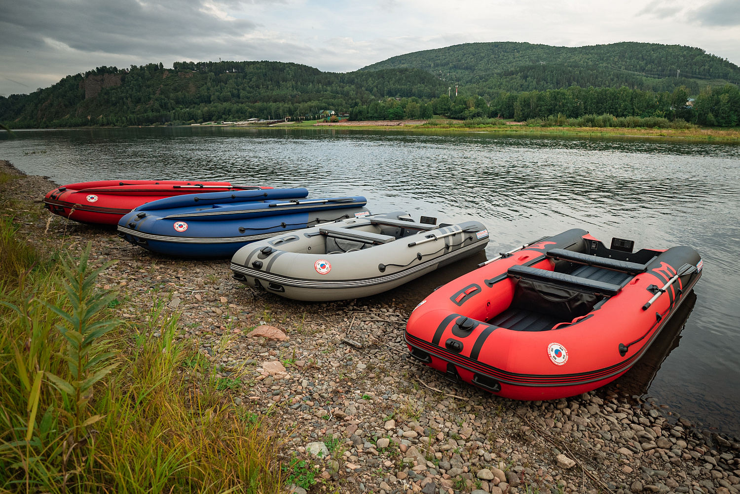 Лодка MISHIMO RIVER FJET PRO 410  под водомет в Оренбурге