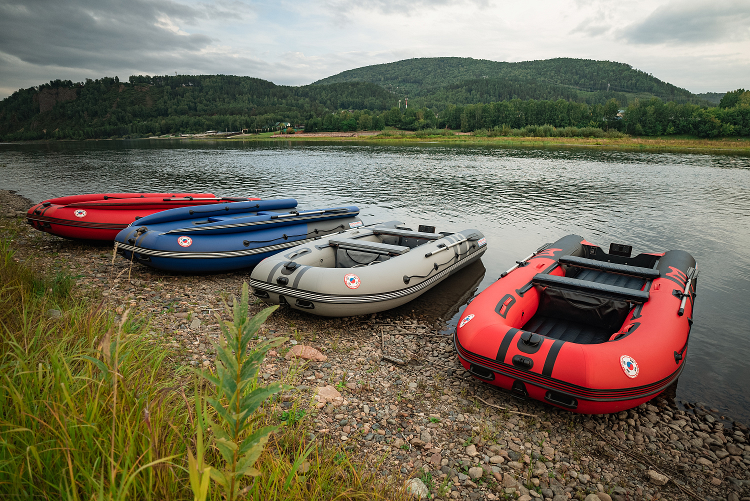 Лодка MISHIMO RIVER FJET PRO 410  под водомет в Оренбурге