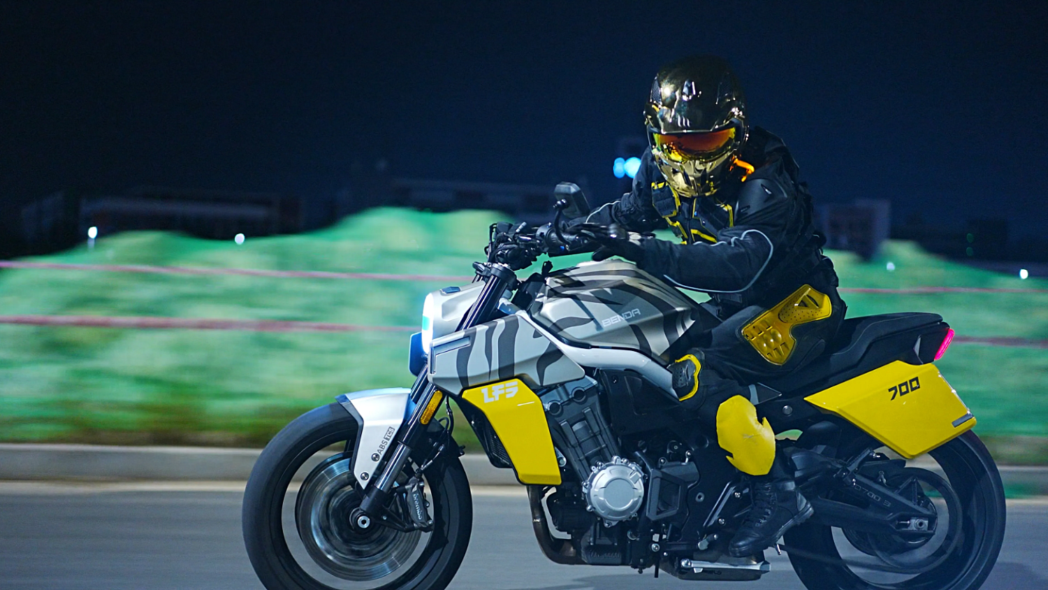 Мотоцикл Benda LFS 700 в Оренбурге